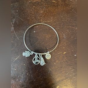 Silver, Bracelet, Jewelry, Cat, Hama hand